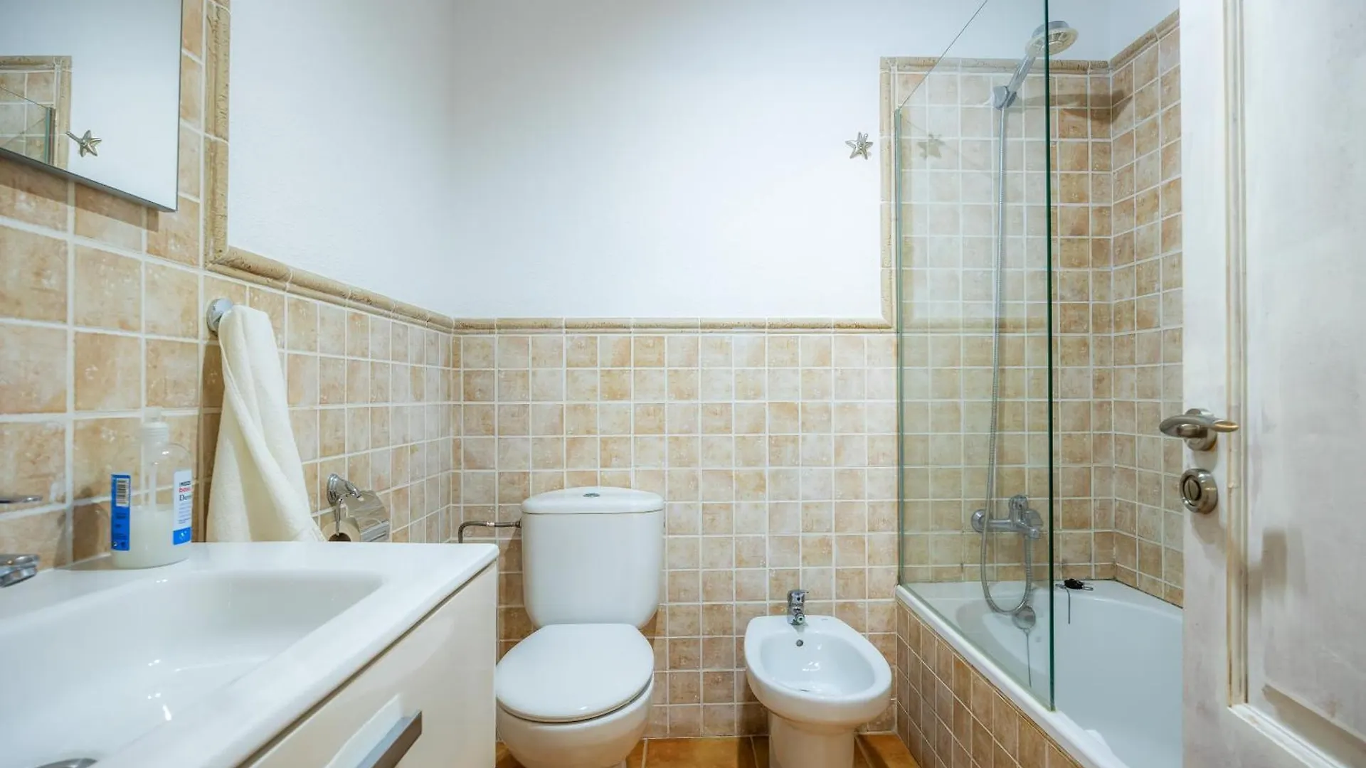 Apartamentos Jaume, Muy Centrico En Arta Spain