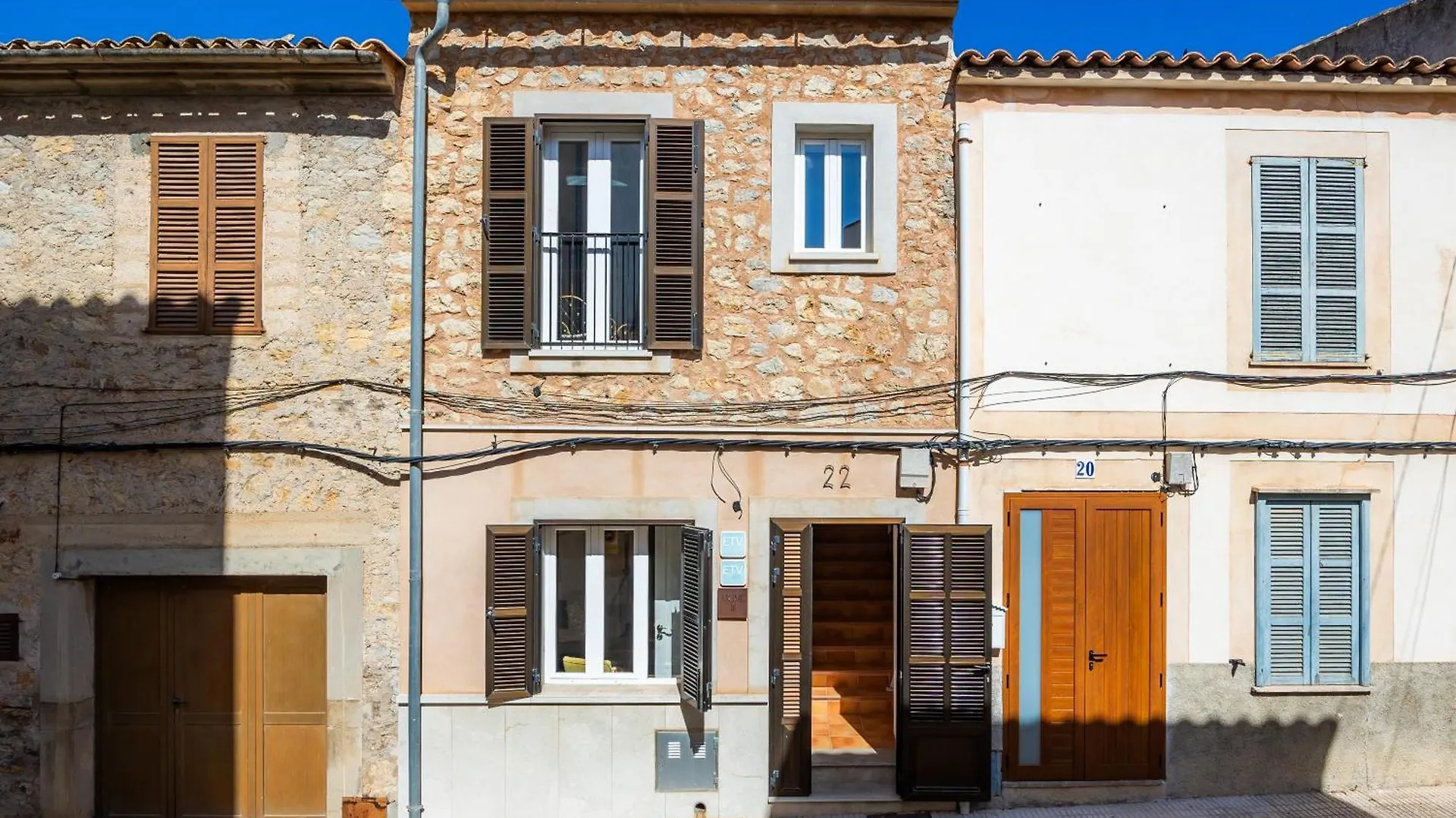 Apartamentos Jaume, Muy Centrico En Arta contacts