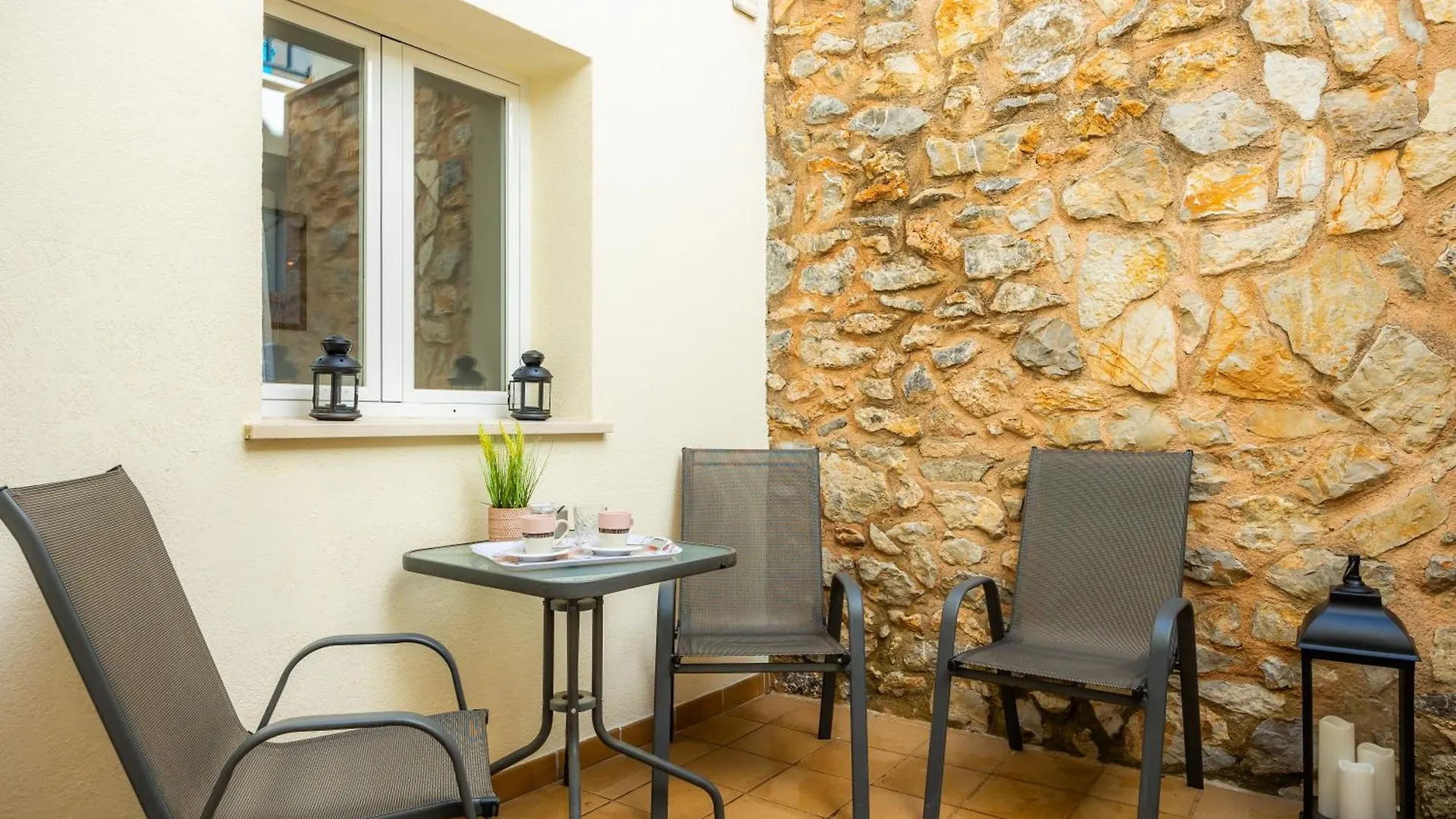 Apartamentos Jaume, Muy Centrico En Arta 0*,  Spain