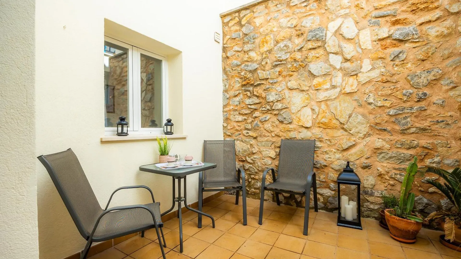 Apartamentos Jaume, Muy Centrico En Arta Apartment